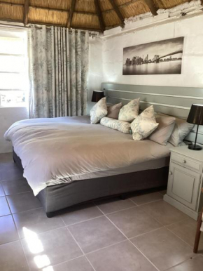 Rosewood Cottage Apartment